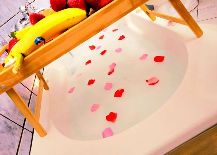 Premium Center Apartment